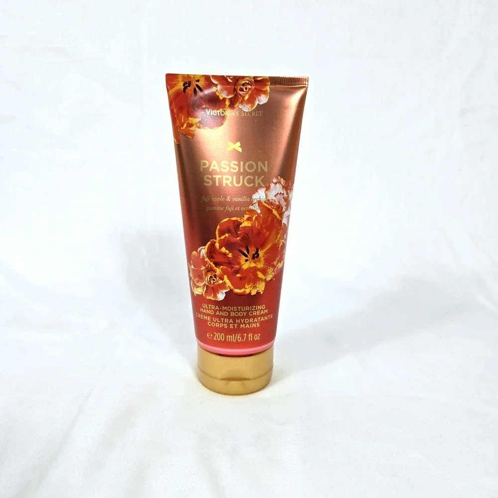 Victoria's Secret Passion Struck Moisturizing Retired Hand Body Cream 6.7oz‎ NEW